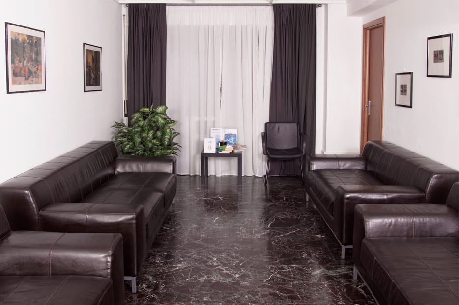 La sala d’attesa dello studio di Roma